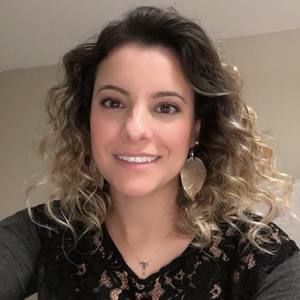 Meet your Posher, Renata